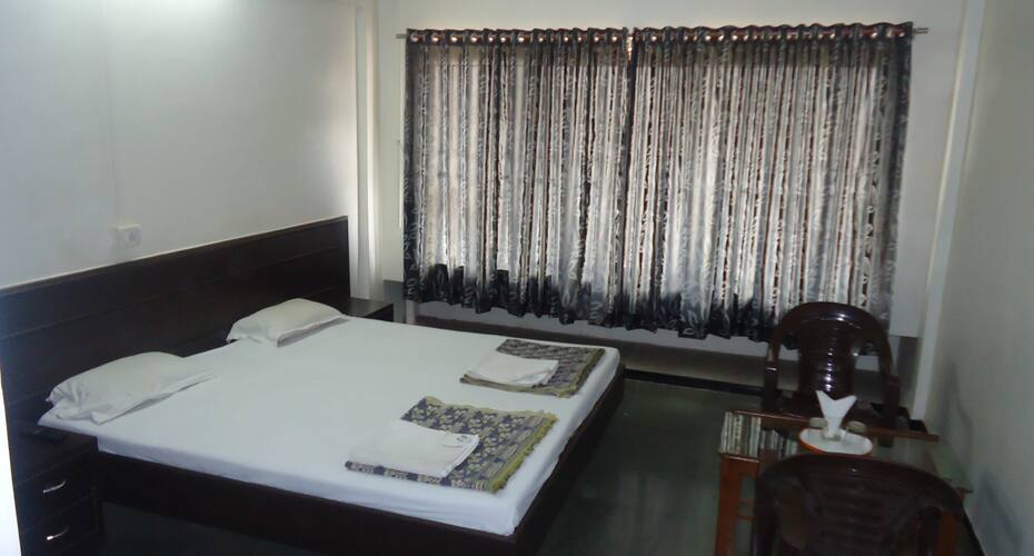 Nashik Guest House, Nashik 5