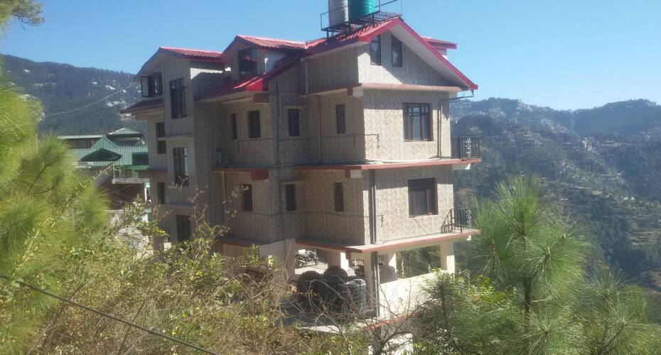 Thakur home stay, Shimla 2