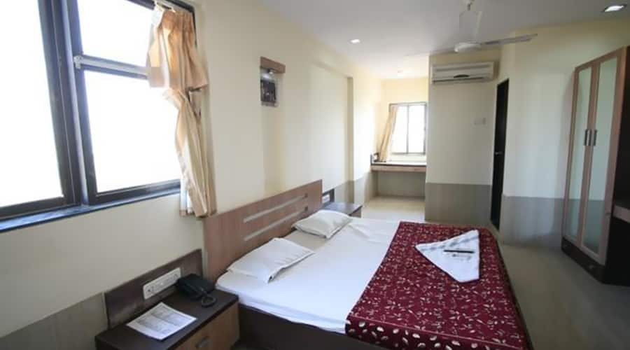 Hotel Check Inn, Mumbai 3