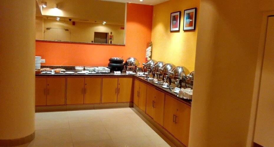 Ginger Hotel Mangalore, Mangalore 5