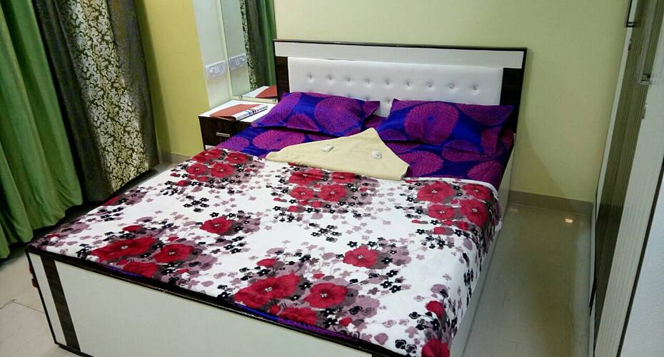 Cosy 2bhk Apartment With Scenic View, Mumbai 4