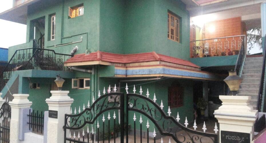 Guru Shree Nilaya, Madikeri 2