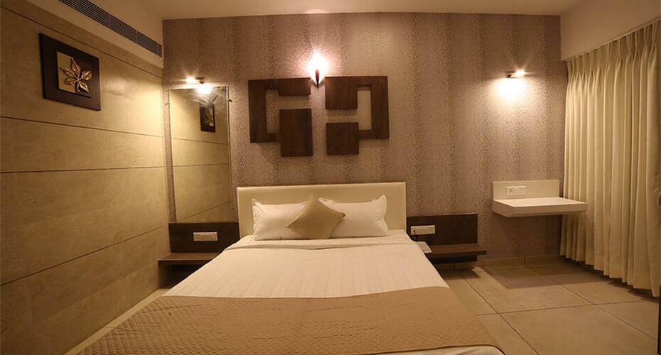 Hotel Arizona Inn, Anand 4