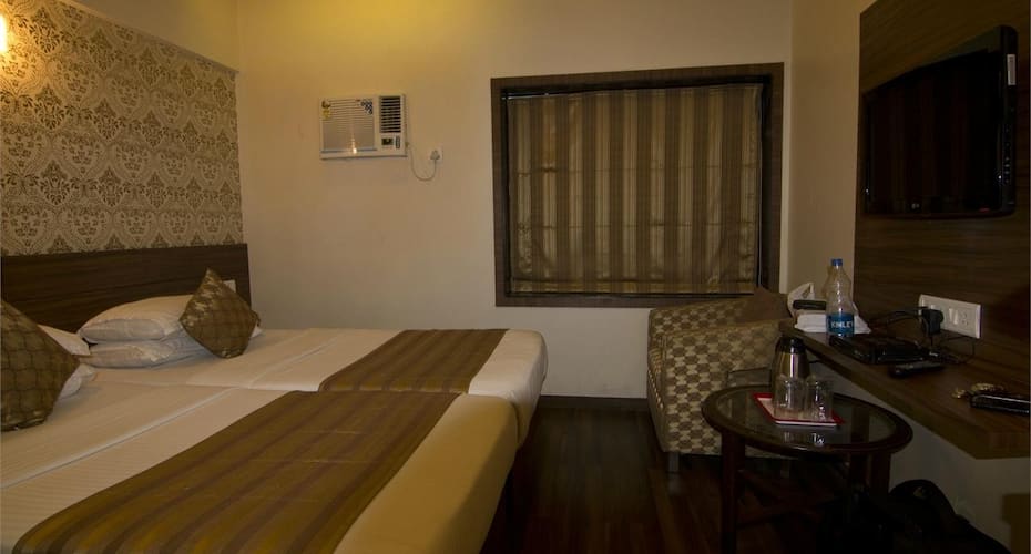 Rajhans Hotel, Mumbai 3