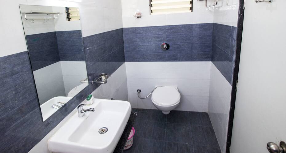 Hotel City Inn, Rajkot 2