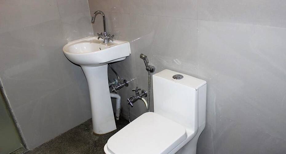 Hotel Nezone, Guwahati 4