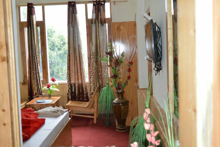 Sehjal Cottage Part 2, Manali 4