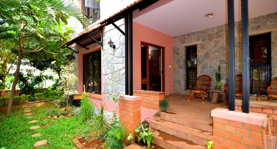 Honeydew Habitat Homestay, Bangalore 2