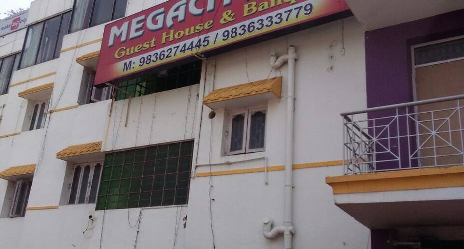 Megacity Inn Guest House, Kolkata 2
