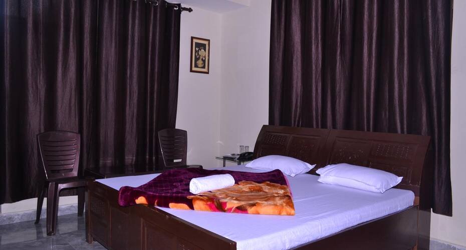 Hotel Om Palace, Mcleodganj 4