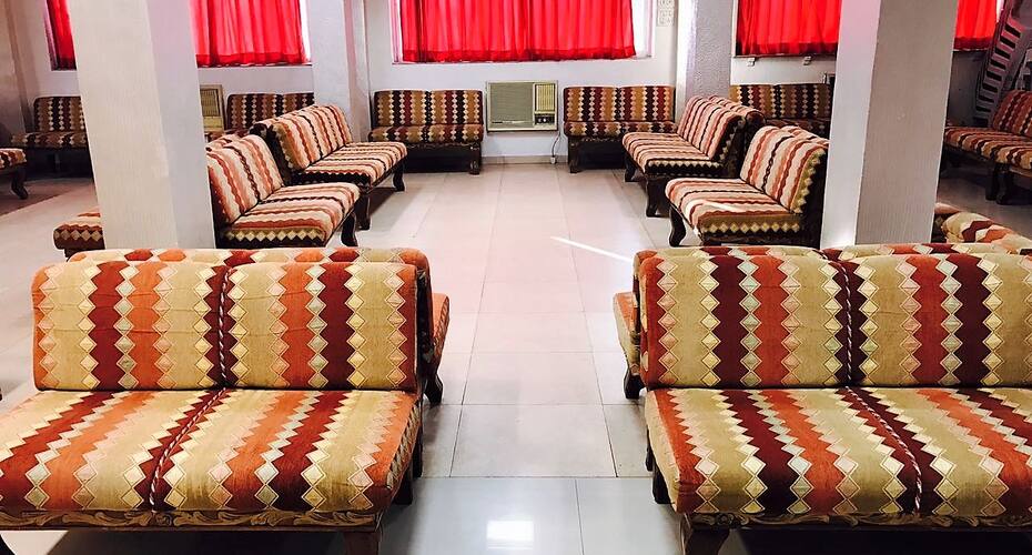 Hotel Albela Inn, Akola 4