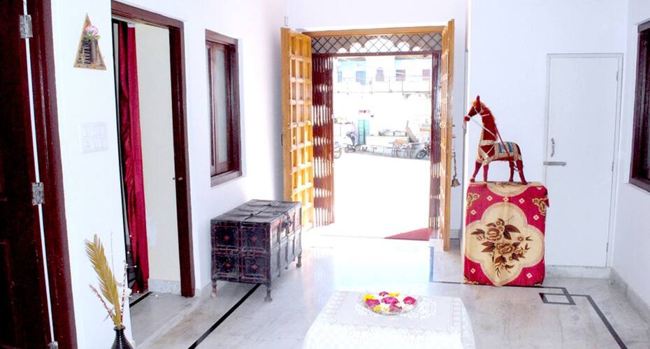 The Girdhar Niwas, Udaipur 3