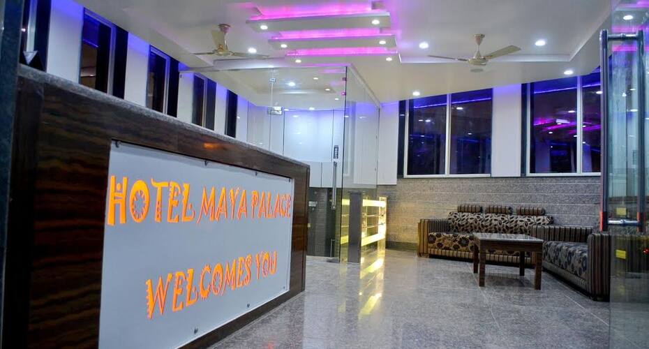 Hotel Maya Palace, Etah 3