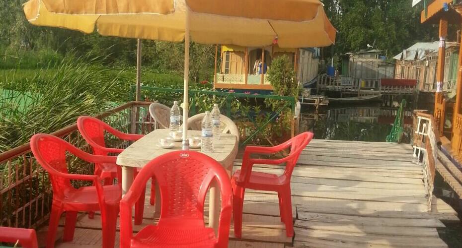 Well place,beautiful nature, Srinagar 2