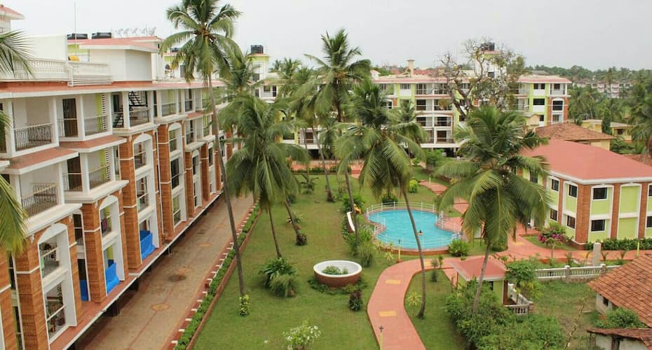 Luxury space for 6-7 near beach Purple Rooms Sun N Sand, Goa 3