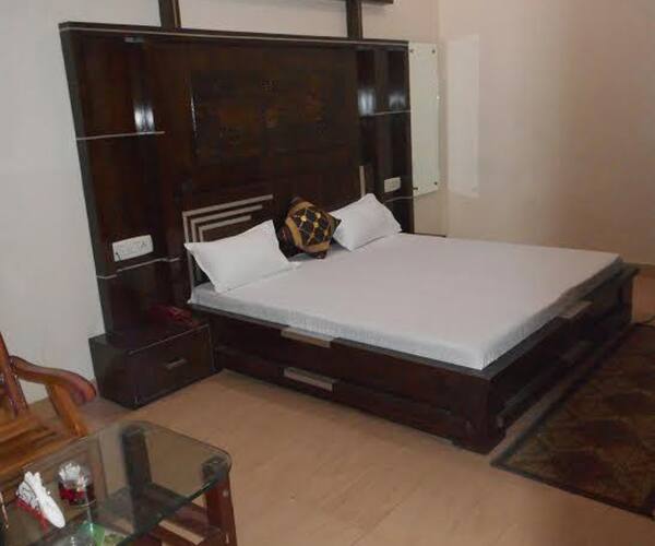Hotel Pink Stone, Tohana 1