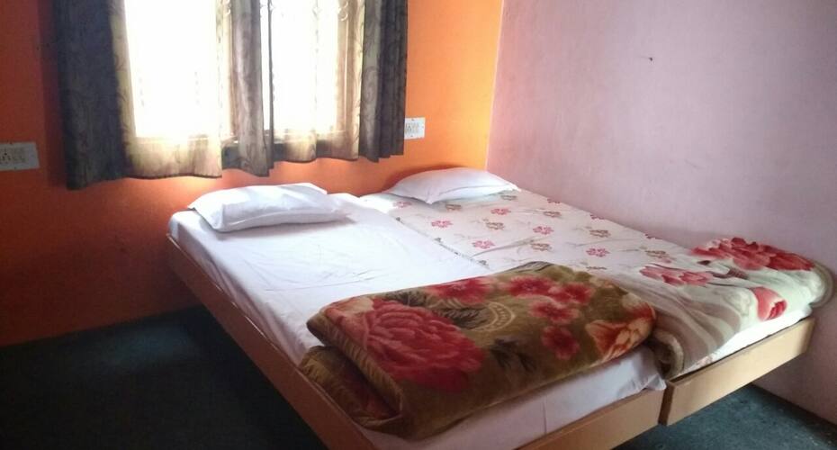 Hotel Iyswaryaa, Dindigul 4