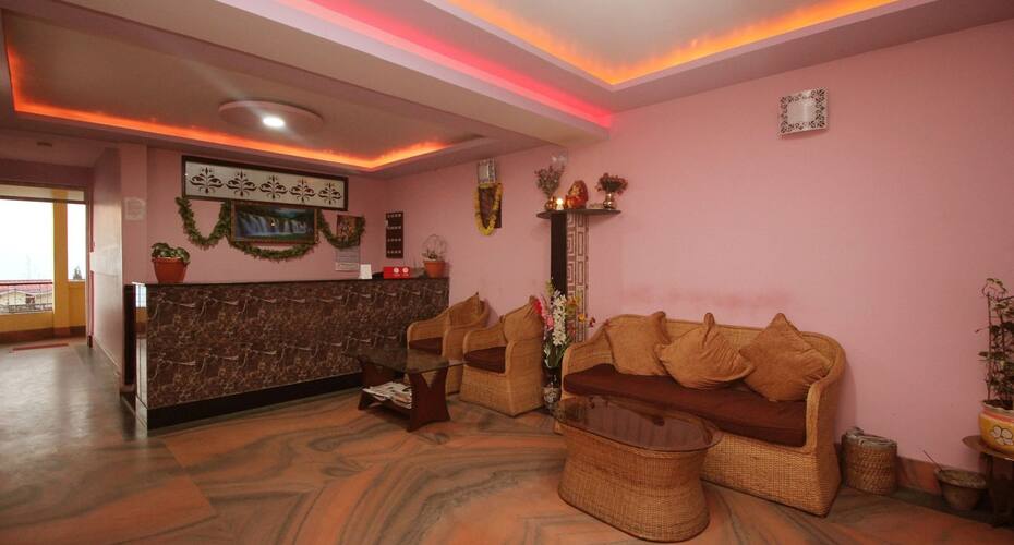 Finestays Shanti Priya, Darjeeling 2