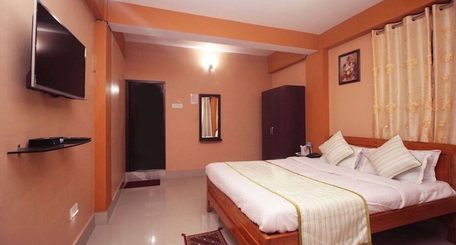 Finestays Shanti Priya, Darjeeling 5