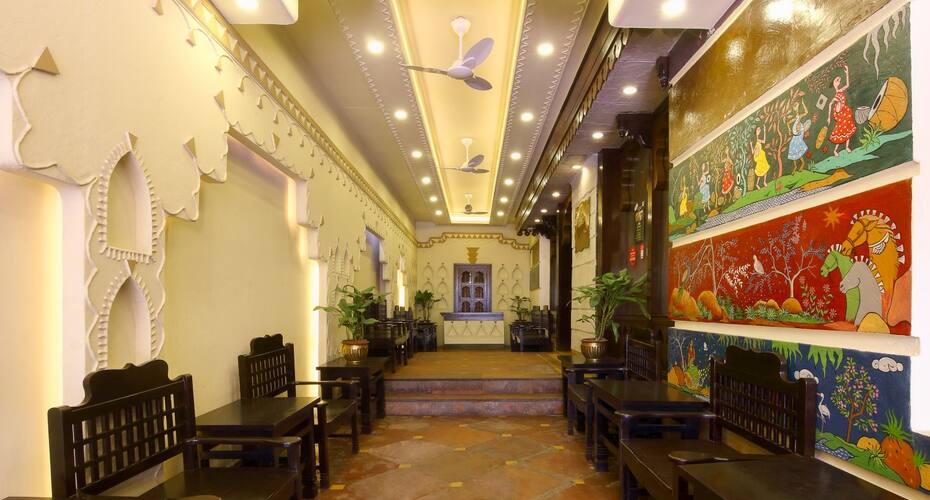 Hotel The Saltee, Kolkata 4