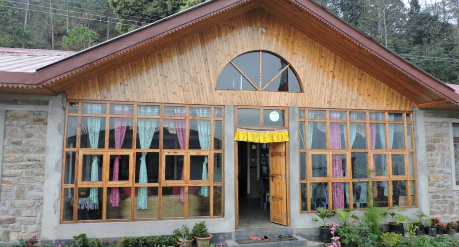 Royal Homestay, Mirik 4
