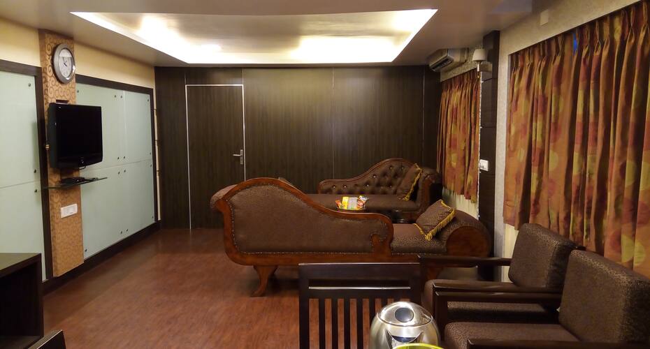 1 Bhk Service Apartment (stay In Bandra West), Mumbai 1