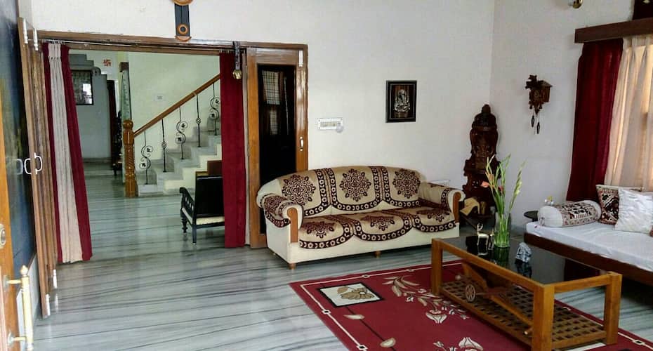 Gokul homestay Indore - Home away from home, Indore 5