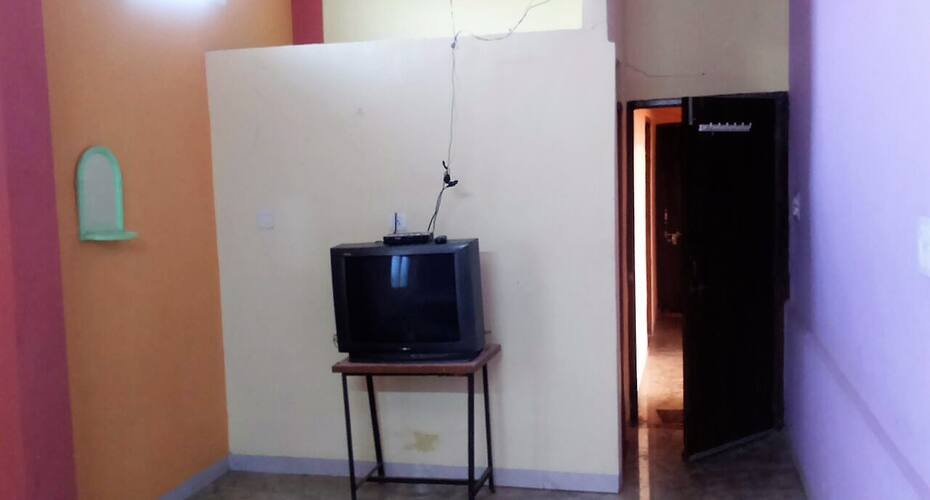 HOTEL SIDDHIVINAYAK & GUEST HOUSE, Dhar 5