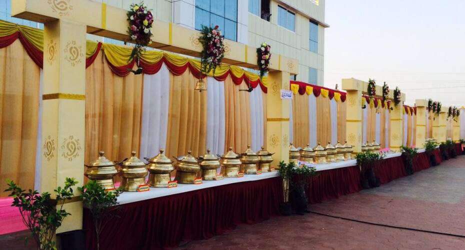 Hotel Sri Ramachandra Residency, Palakollu 4