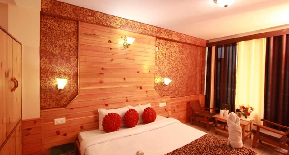 Golden Apple Cottage, Manali 5