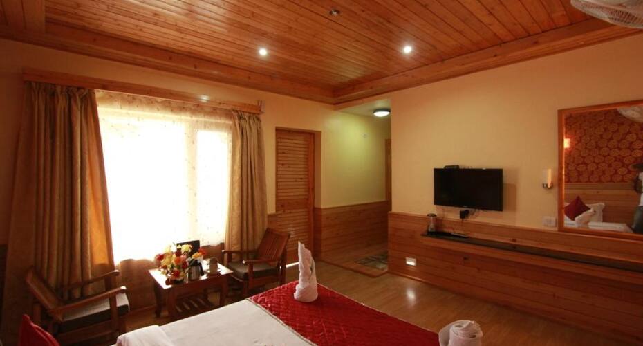 Golden Apple Cottage, Manali 4