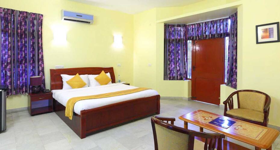 Golden Flowers Inn, Chennai 3