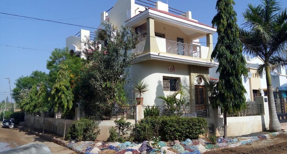 Room For Longer Stay Or Rent, Especially For Ladies, Bhuj 2