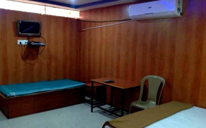 Hotel Teak Wood Executive, Nanded 4