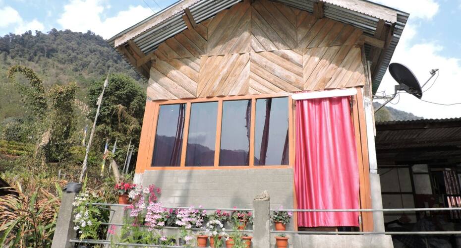 Moonland Homestay, Yuksom 3
