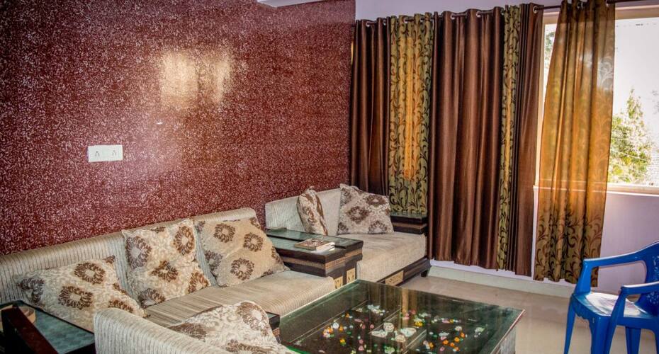 Luxury Suite Presidential by trip4goa, Goa 4