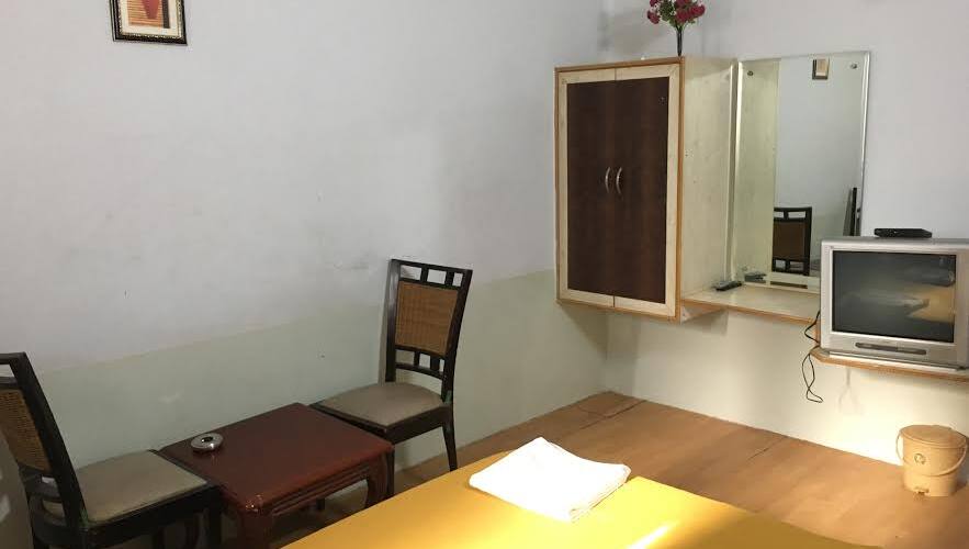 I Roomz Siddharth Residency, Hampi 5