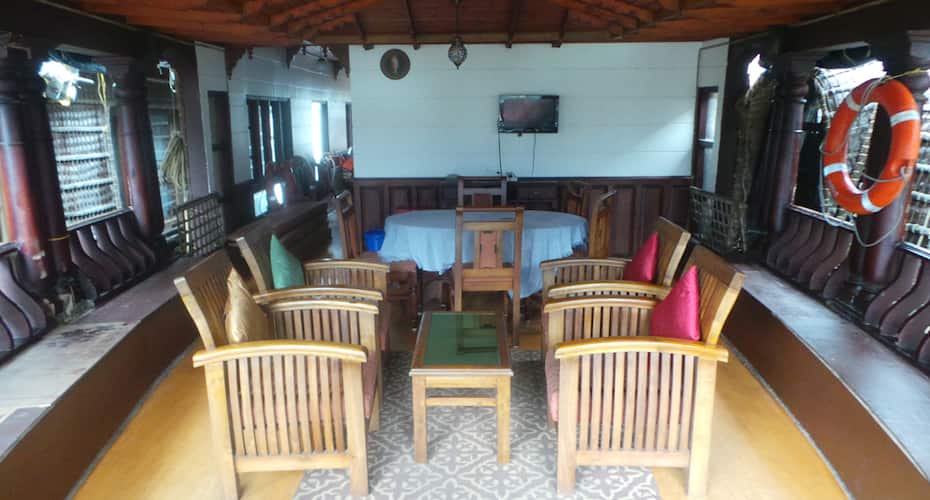 East of Venice One, Alleppey 2