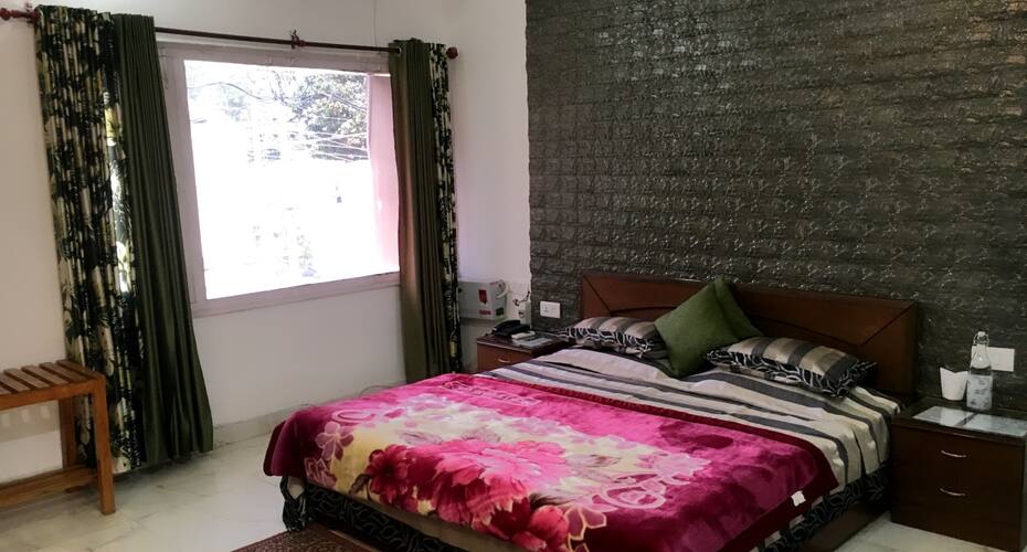 Colonels retreat home . Home away from home, Jammu 1