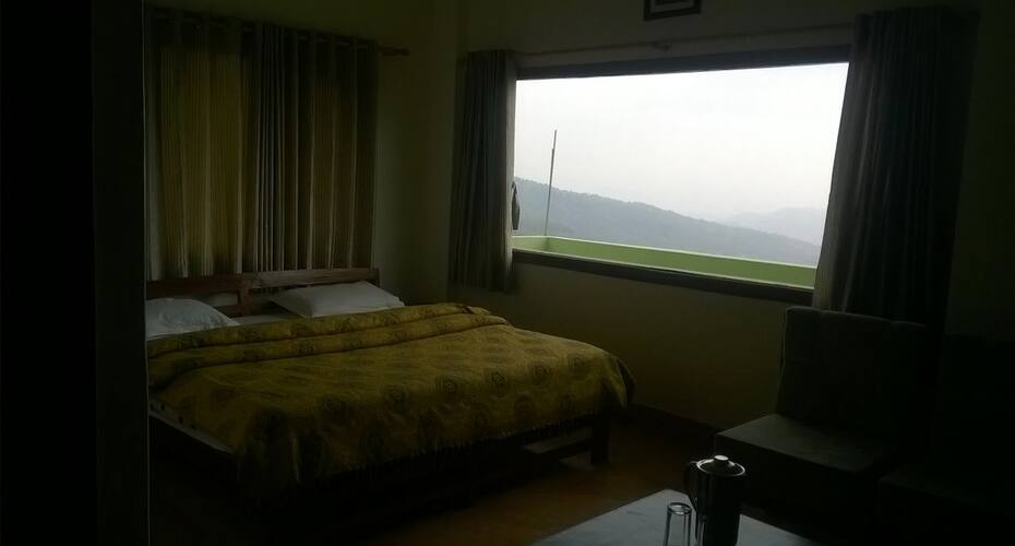 Janardan Homestay Ranikhet Grand, Ranikhet 4