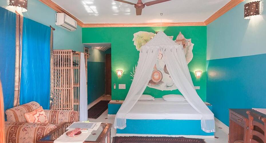 Papa Jolly's Eco-Resort, Goa 5