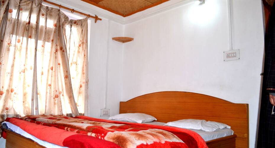 Hotel Royal Stay, Pahalgam 5