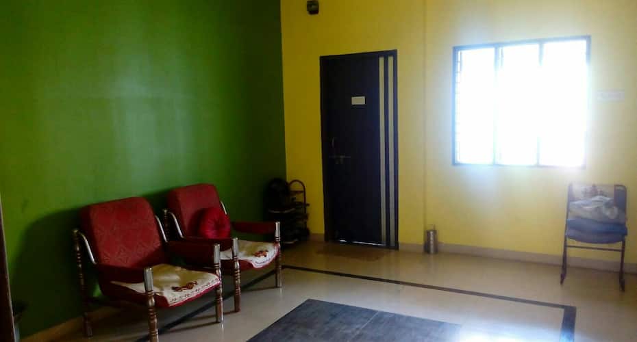 Ashta Laxmi Tourist Home Stay, Indore 4