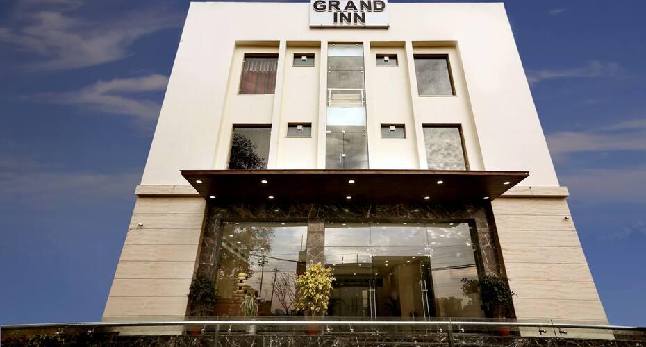 Hotel The Grand Inn, Jammu 2