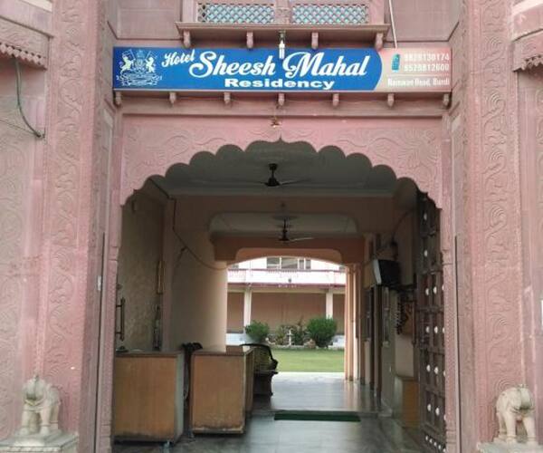 Hotel Sheesh Mahal Residency, Bundi 2