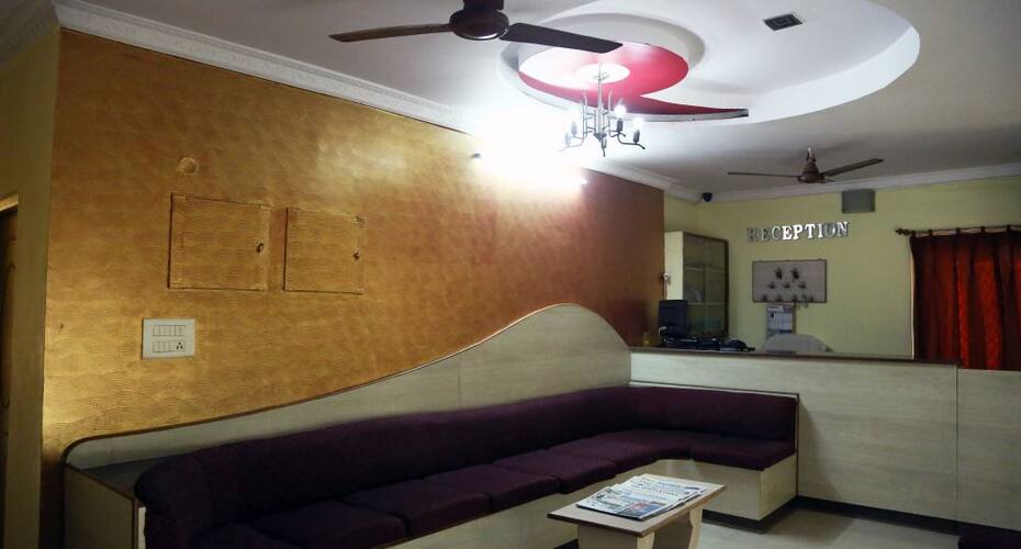 Sai Balajees Oriental Hut, Visakhapatnam 2