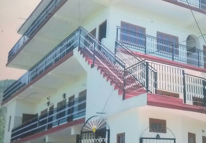 Prabhat kunj homestay, Shimla 3