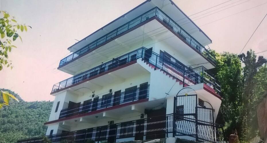 Prabhat kunj homestay, Shimla 2
