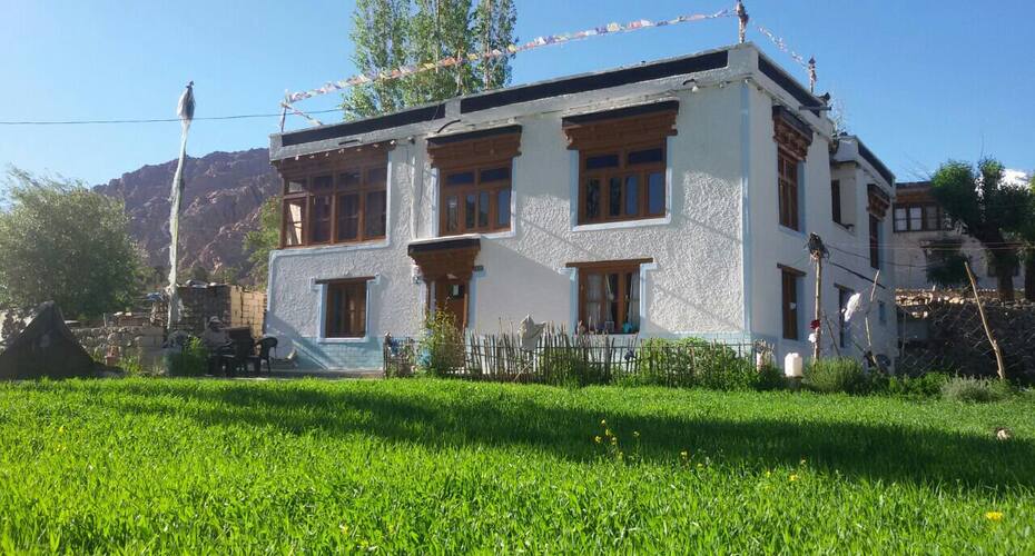 Tsetan Angchok Homestay., Leh 3