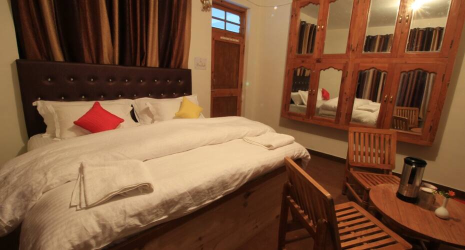 Domia Mount View Homestay, Manali 1